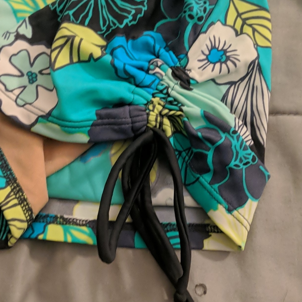 Tankini Top - Picture 3 of 7
